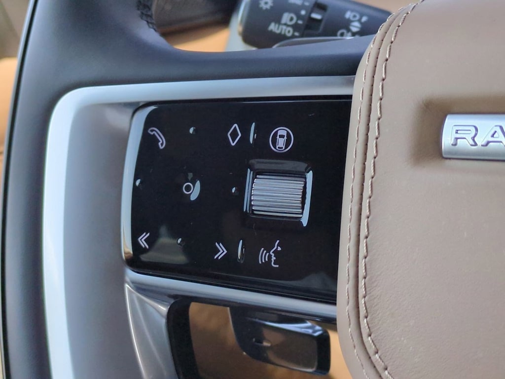 Thumbnail: 2024 Land Rover Range Rover - 29