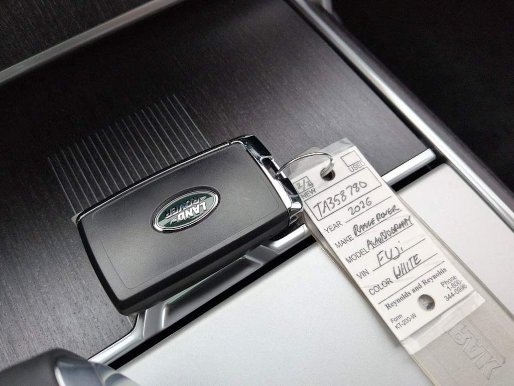 Thumbnail: 2026 Land Rover Range Rover - 18
