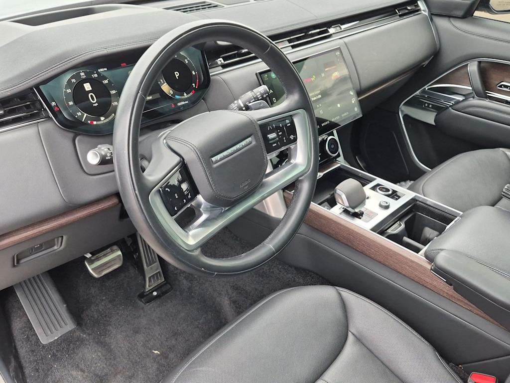 Thumbnail: 2023 Land Rover Range Rover - 2
