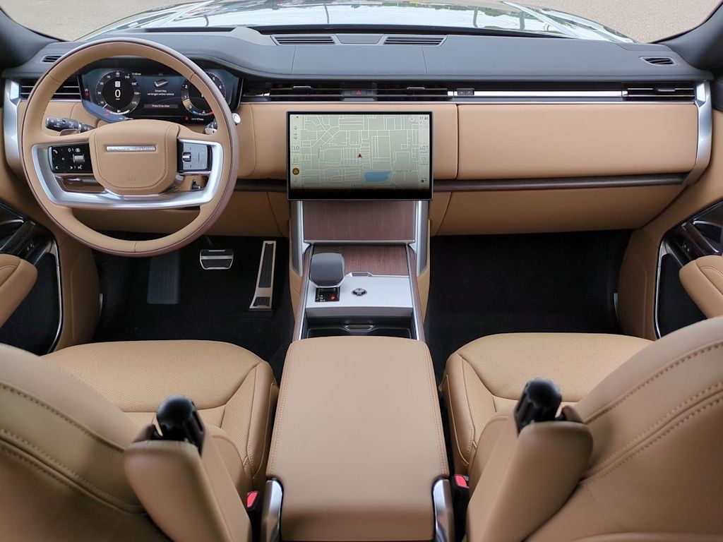 Thumbnail: 2025 Land Rover Range Rover - 8