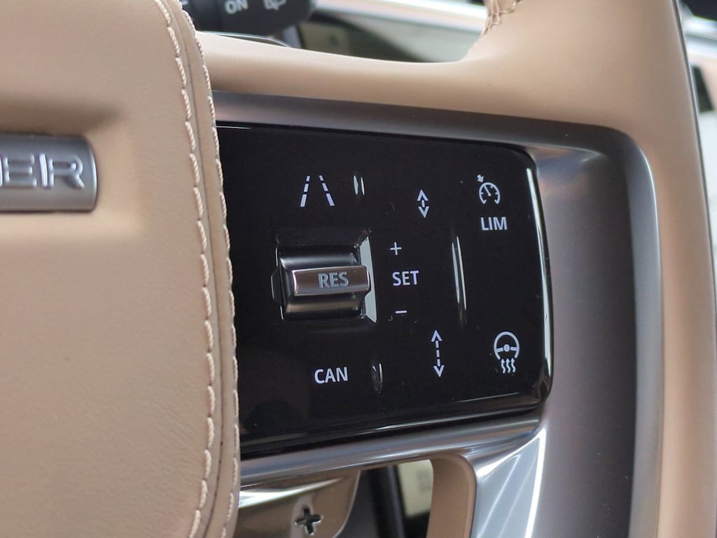 Thumbnail: 2025 Land Rover Range Rover - 13