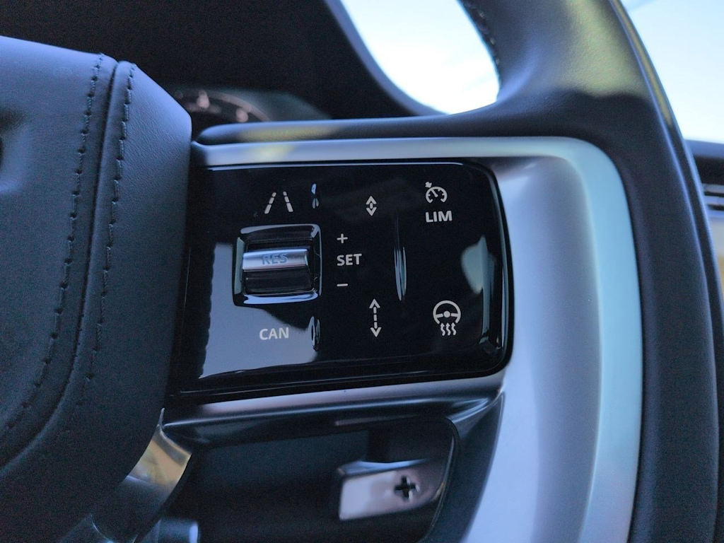 Thumbnail: 2025 Land Rover Range Rover - 31