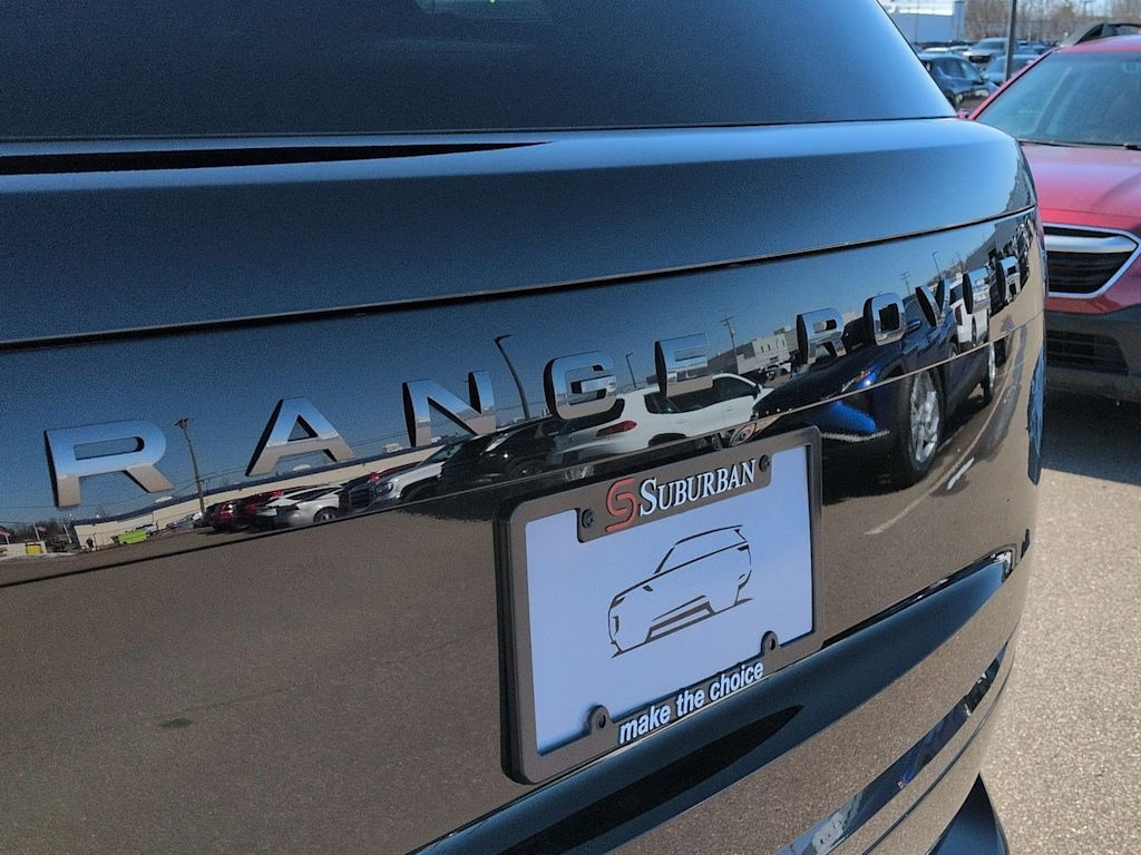 Thumbnail: 2025 Land Rover Range Rover - 24