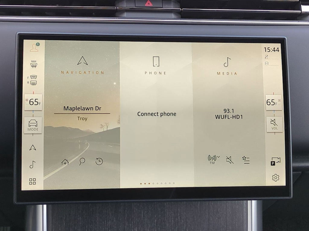 Thumbnail: 2025 Land Rover Range Rover - 33