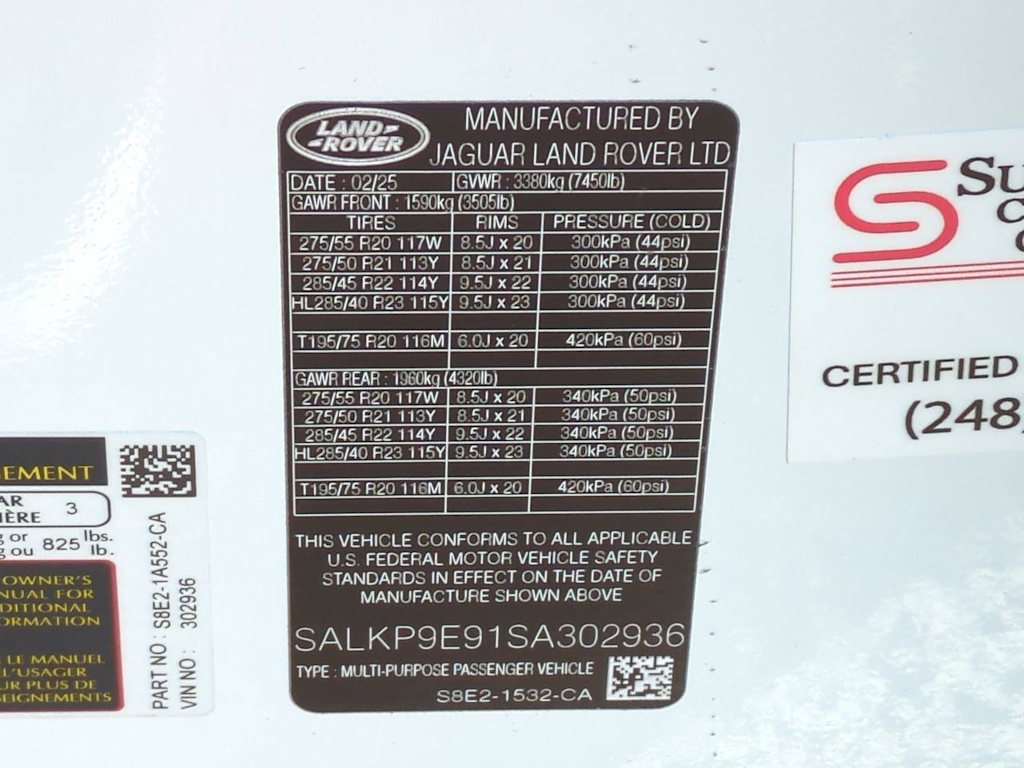 Thumbnail: 2025 Land Rover Range Rover - 19