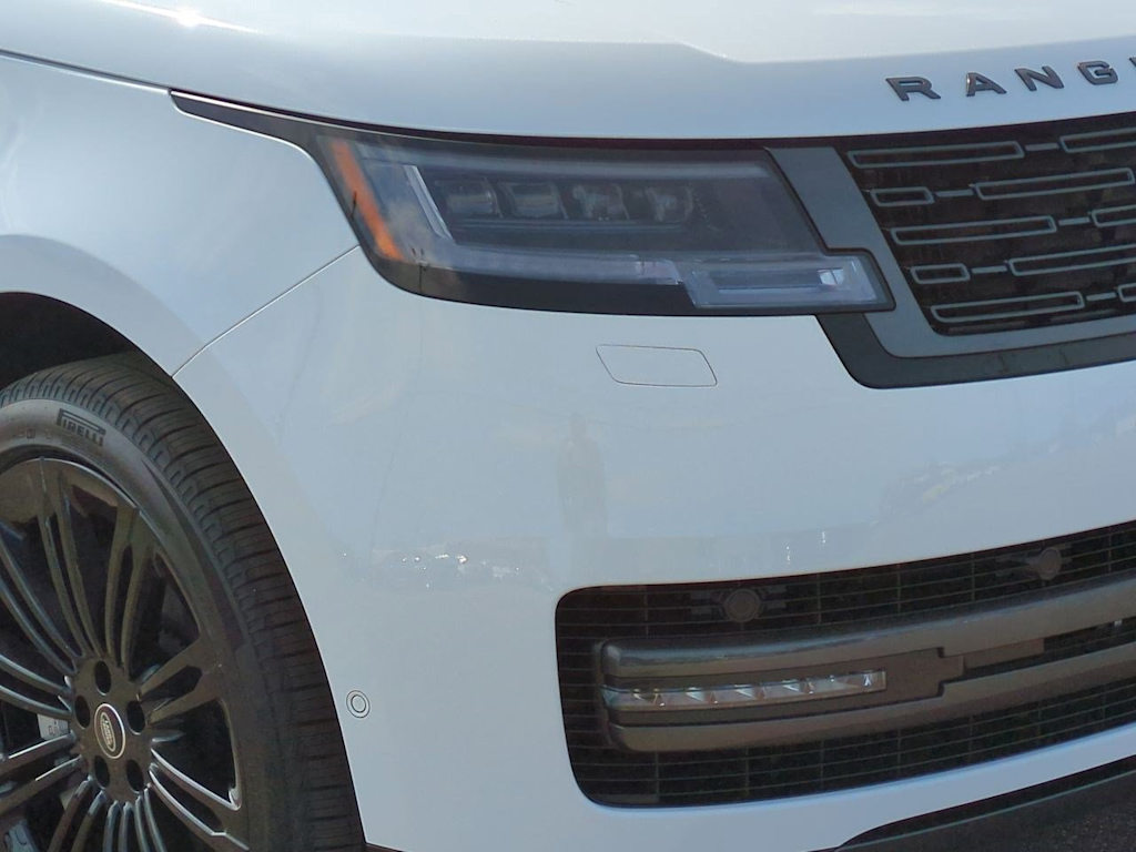 Thumbnail: 2025 Land Rover Range Rover - 24