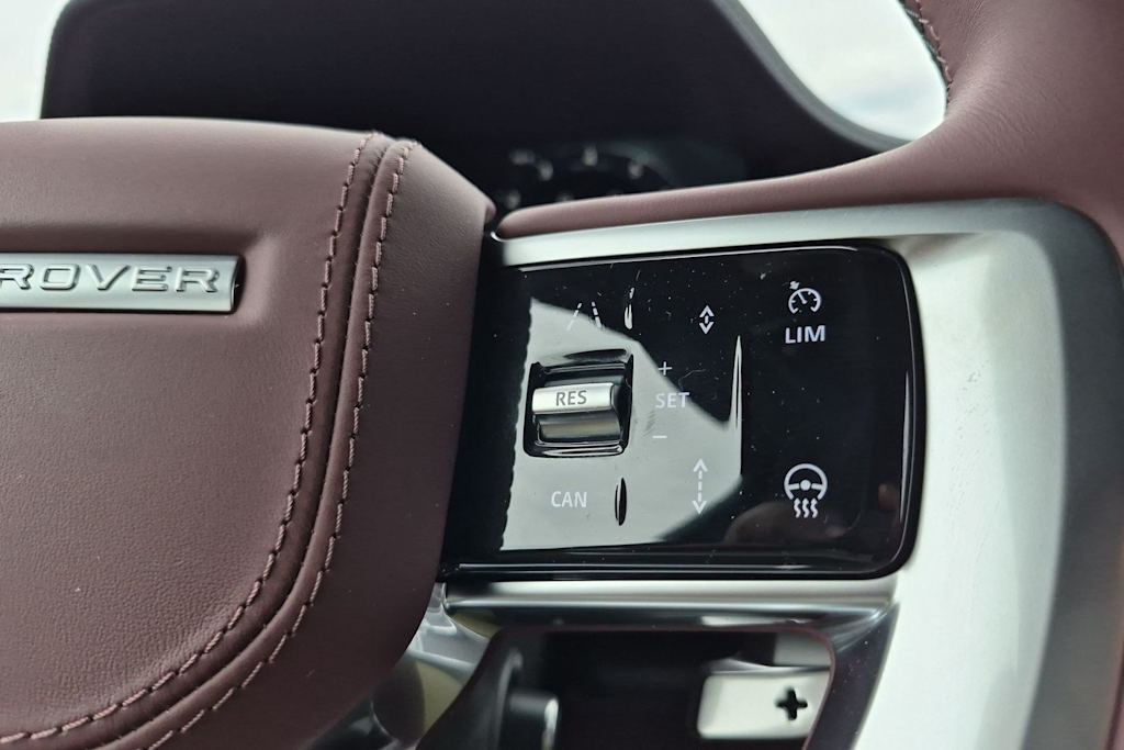 Thumbnail: 2026 Land Rover Range Rover - 28