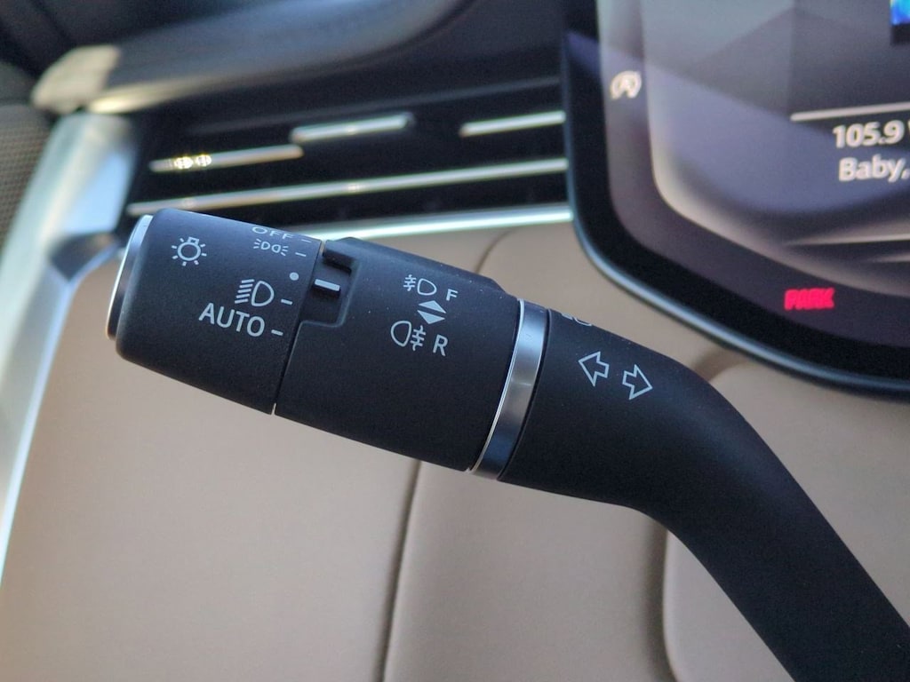 Thumbnail: 2025 Land Rover Range Rover - 30