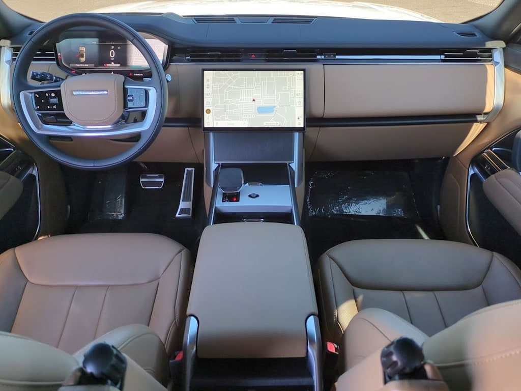 Thumbnail: 2025 Land Rover Range Rover - 8