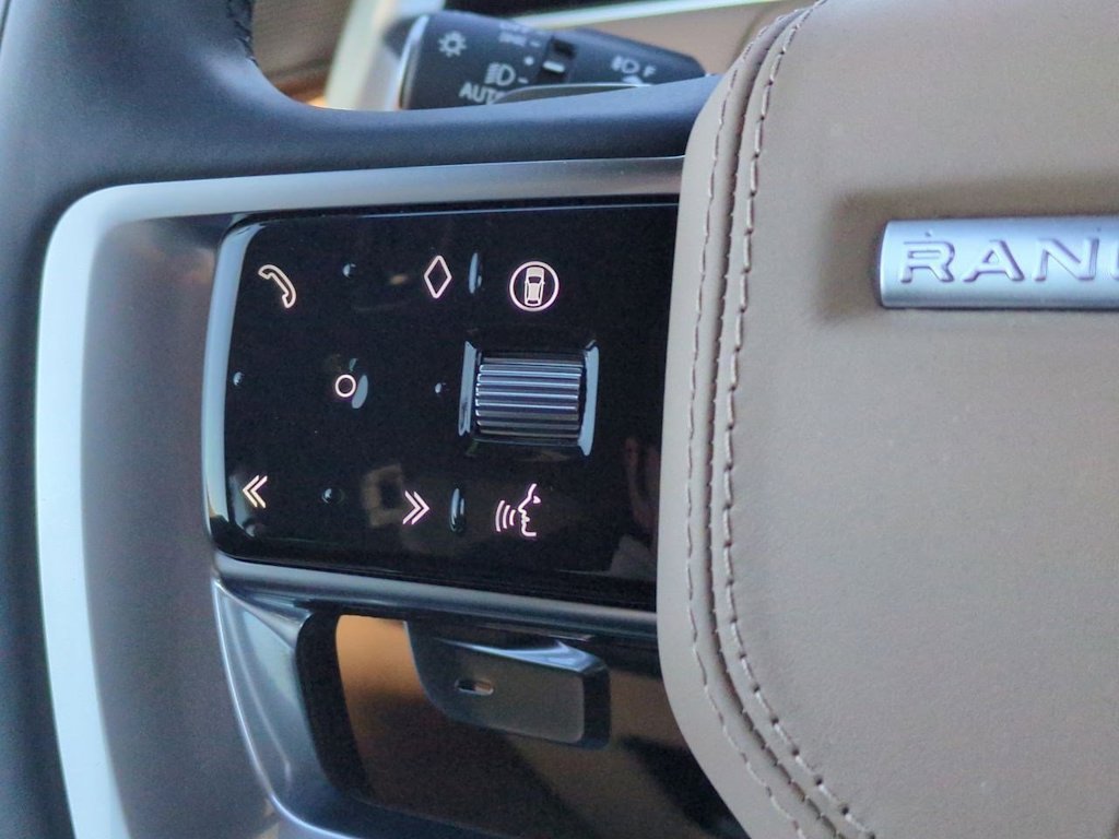 Thumbnail: 2025 Land Rover Range Rover - 27