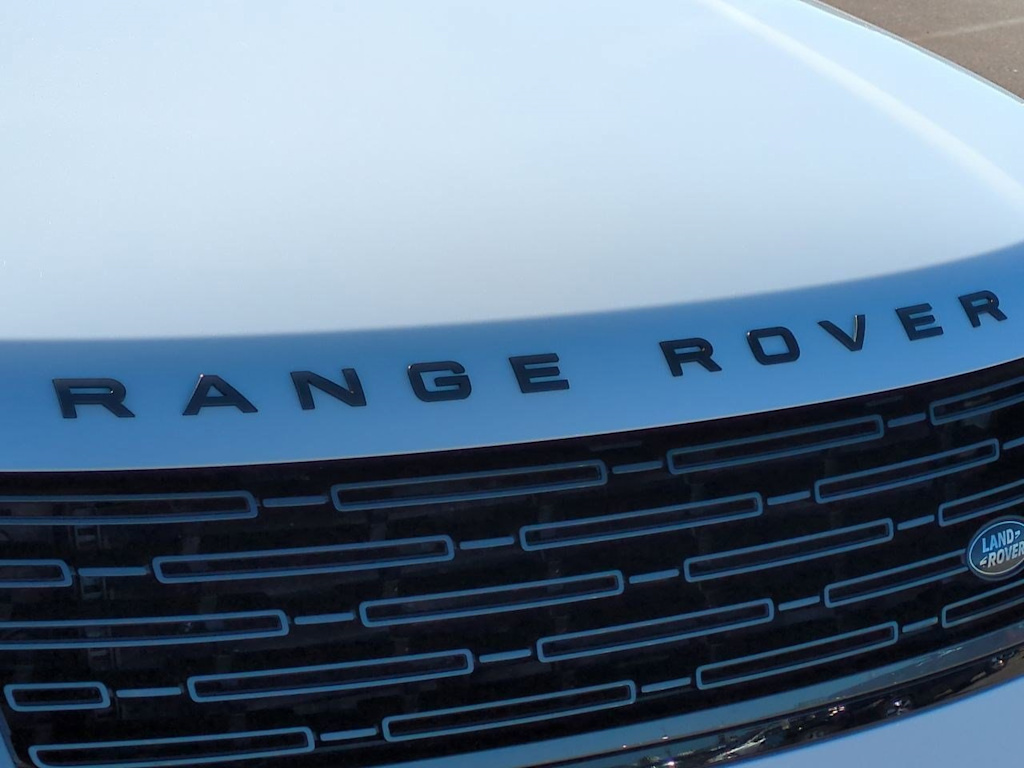 Thumbnail: 2025 Land Rover Range Rover - 20