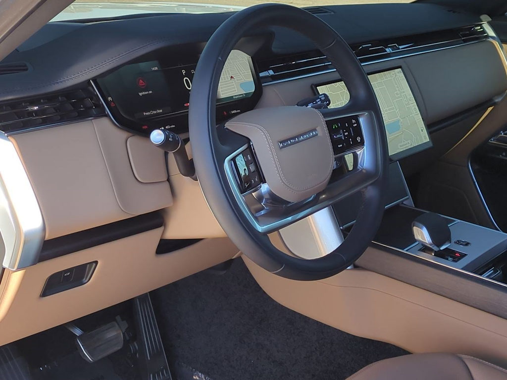 Thumbnail: 2025 Land Rover Range Rover - 2