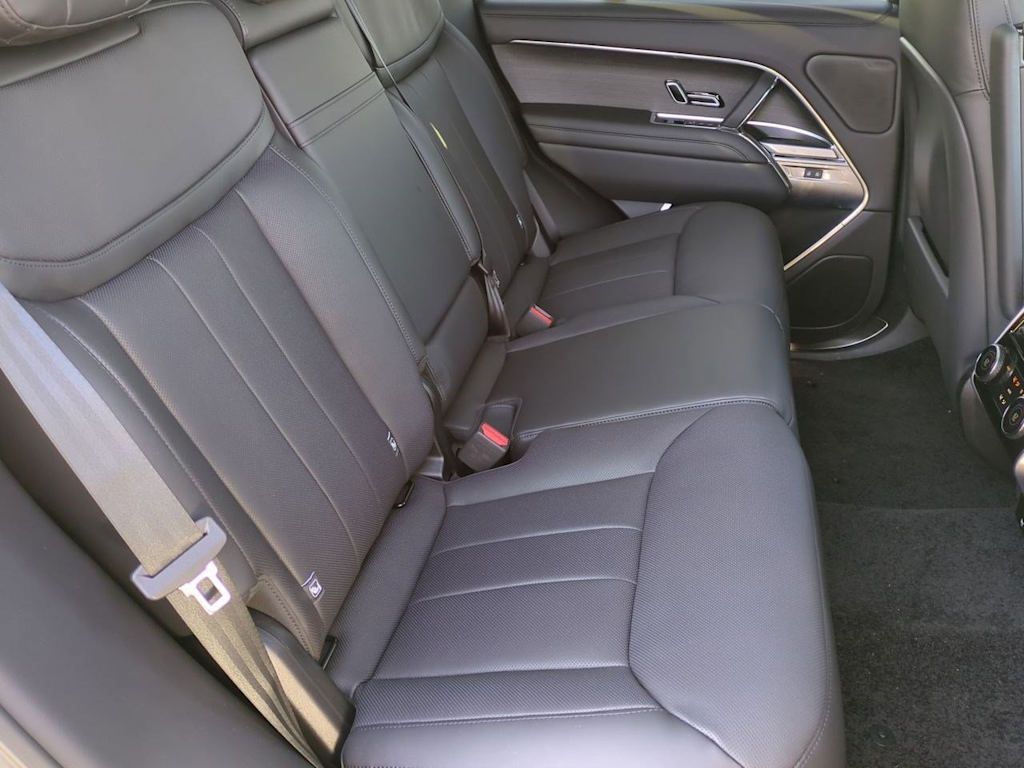 Thumbnail: 2025 Land Rover Range Rover - 27