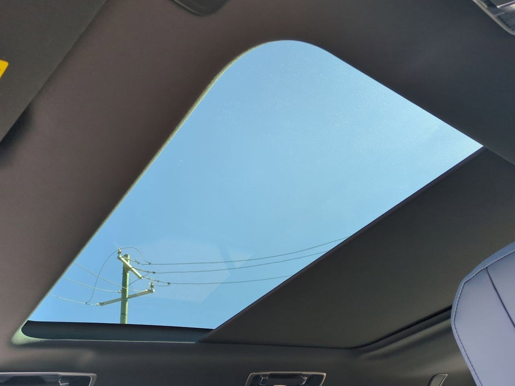 Thumbnail: 2025 Land Rover Range Rover - 26