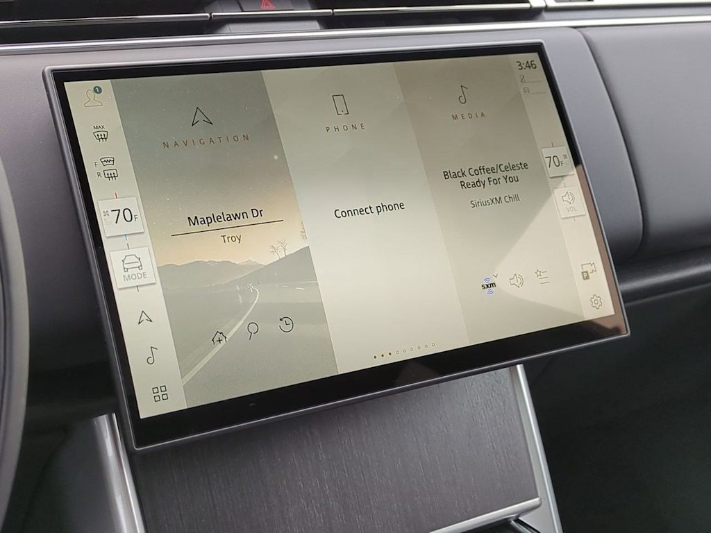 Thumbnail: 2025 Land Rover Range Rover - 15