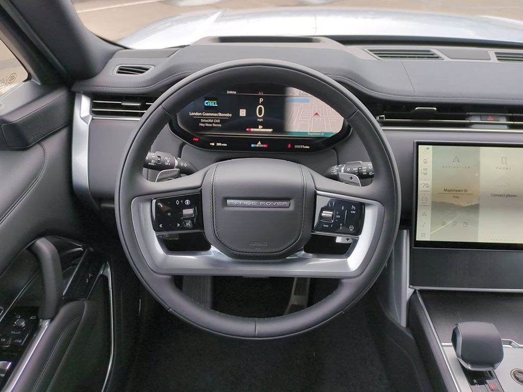 Thumbnail: 2025 Land Rover Range Rover - 14