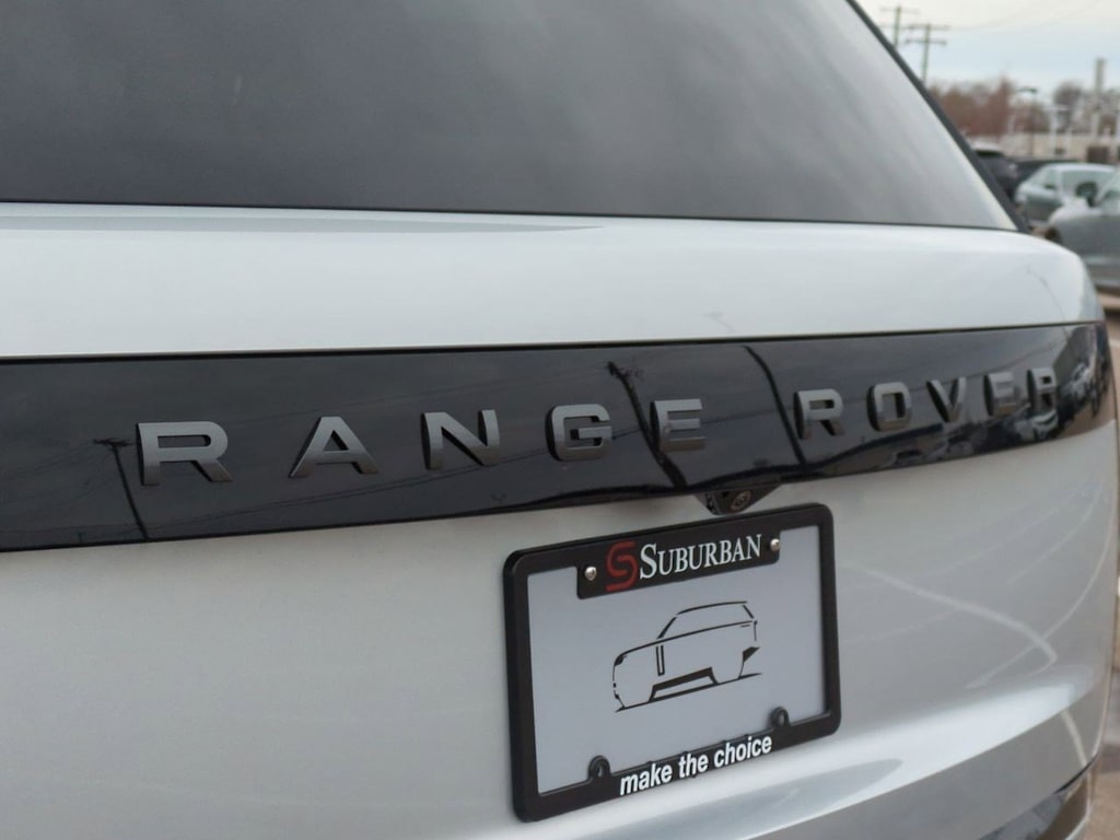 Thumbnail: 2025 Land Rover Range Rover - 24