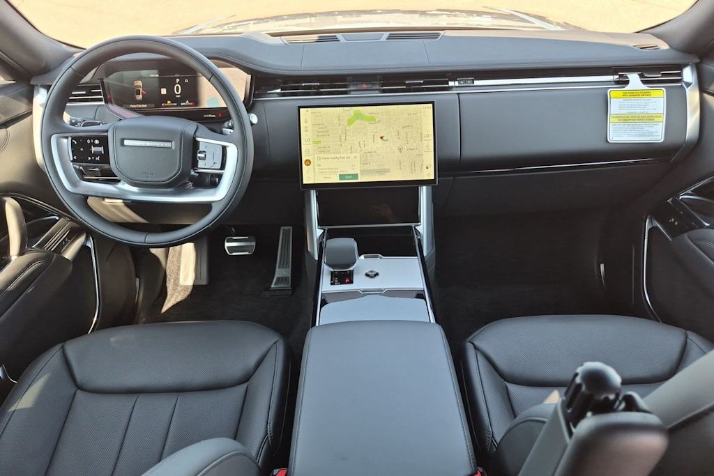 Thumbnail: 2026 Land Rover Range Rover - 9
