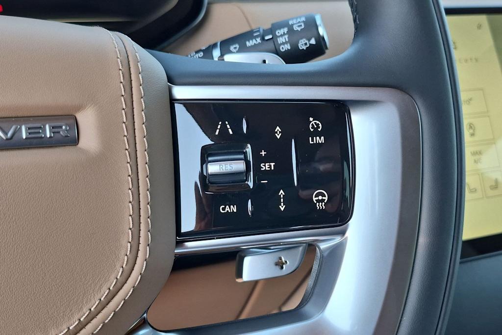Thumbnail: 2026 Land Rover Range Rover - 30
