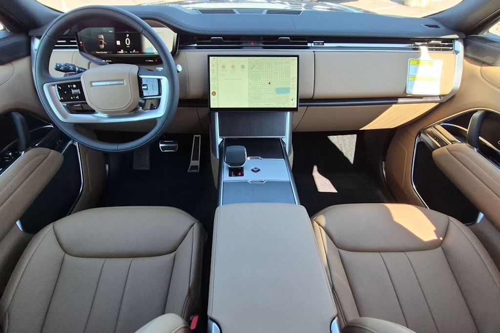 Thumbnail: 2026 Land Rover Range Rover - 9