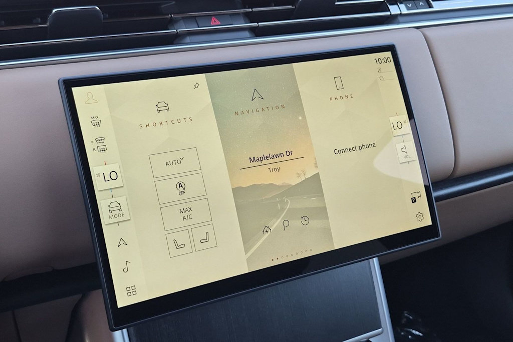 Thumbnail: 2026 Land Rover Range Rover - 13