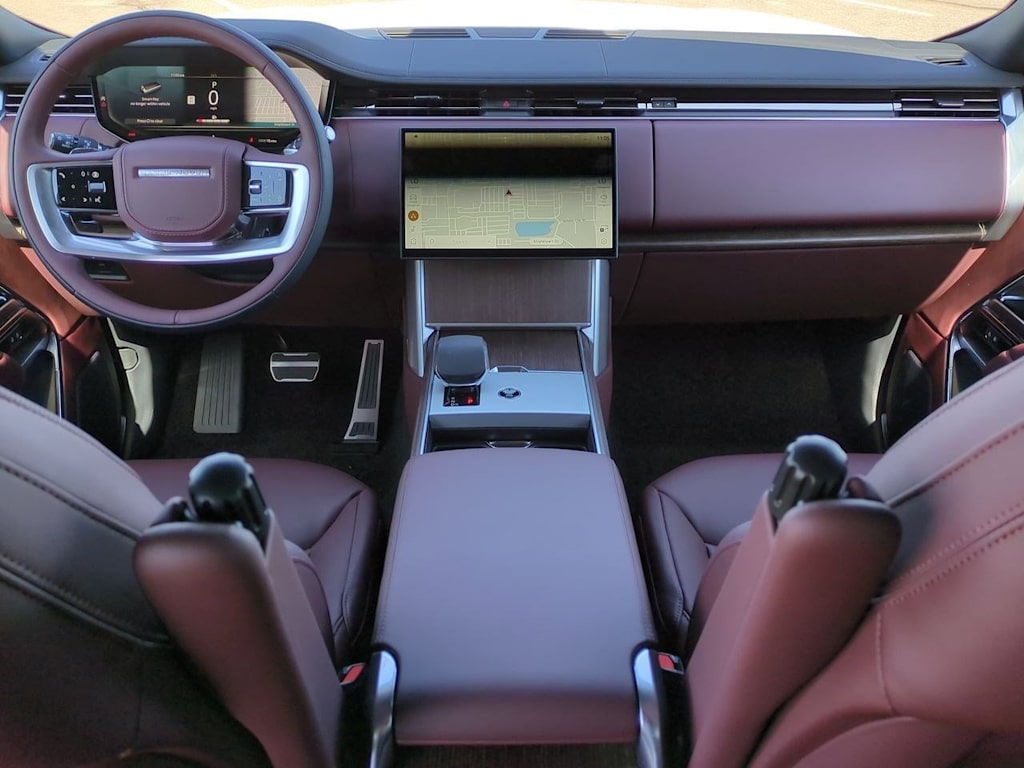 Thumbnail: 2025 Land Rover Range Rover - 9