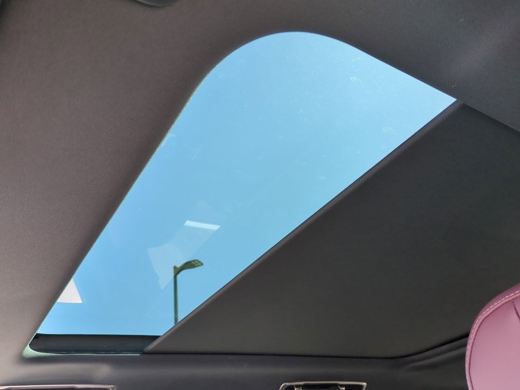 Thumbnail: 2025 Land Rover Range Rover - 25