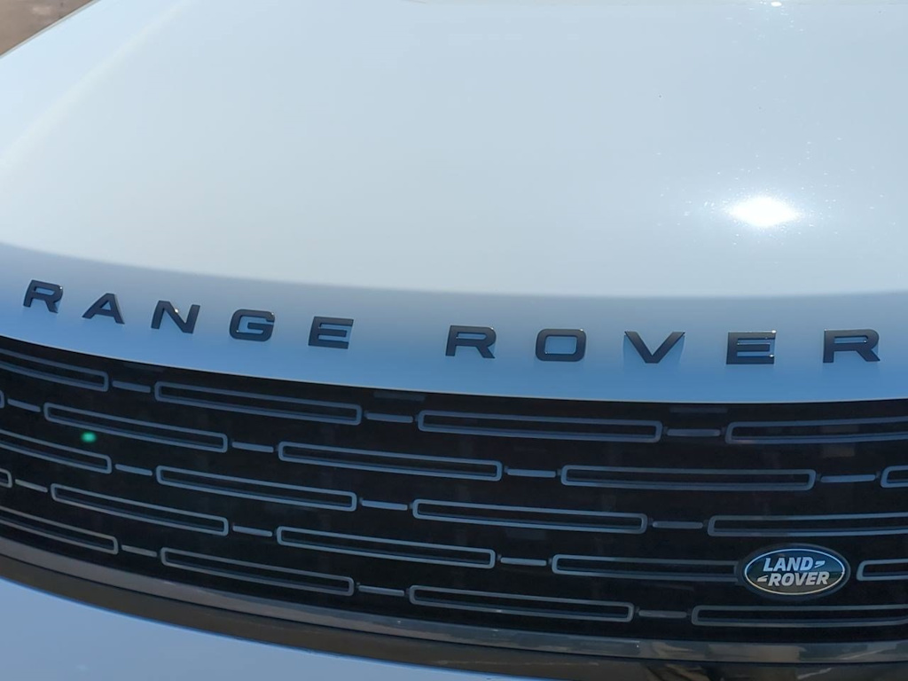 Thumbnail: 2025 Land Rover Range Rover - 23