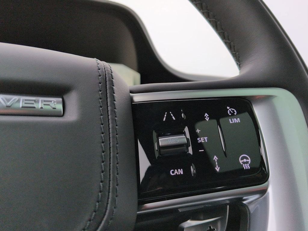 Thumbnail: 2026 Land Rover Range Rover - 31