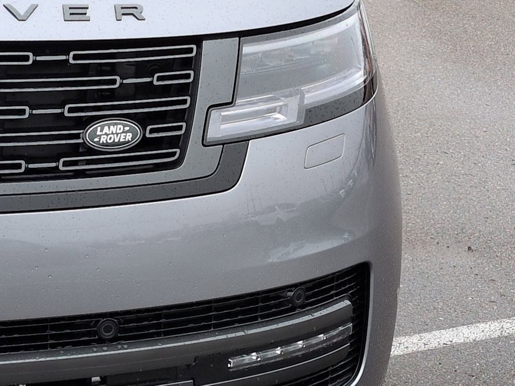 Thumbnail: 2026 Land Rover Range Rover - 23