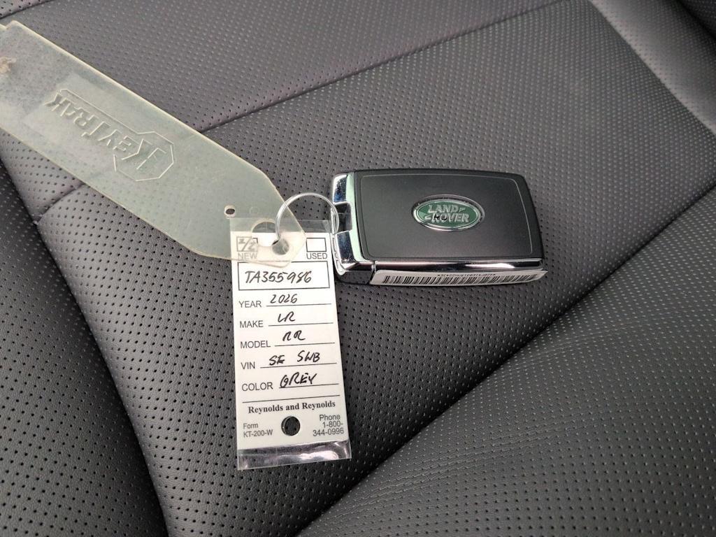 Thumbnail: 2026 Land Rover Range Rover - 18