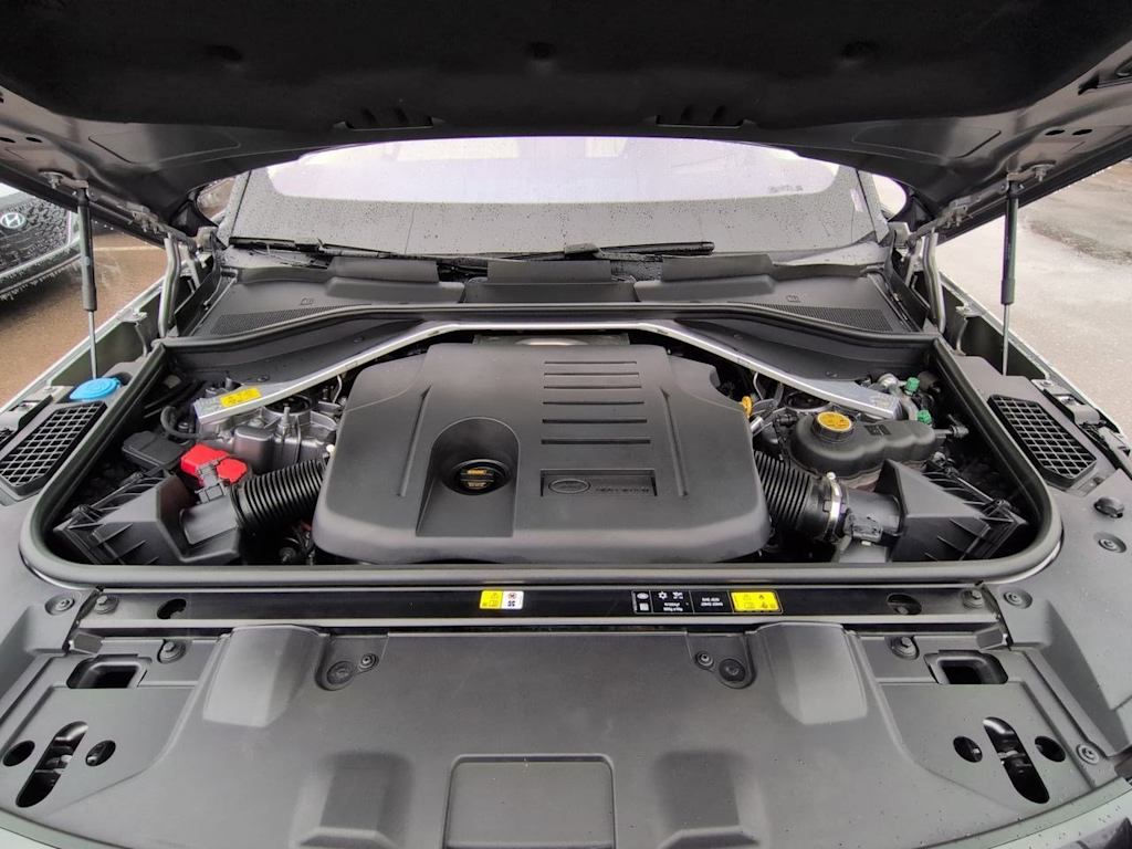 Thumbnail: 2023 Land Rover Range Rover - 9