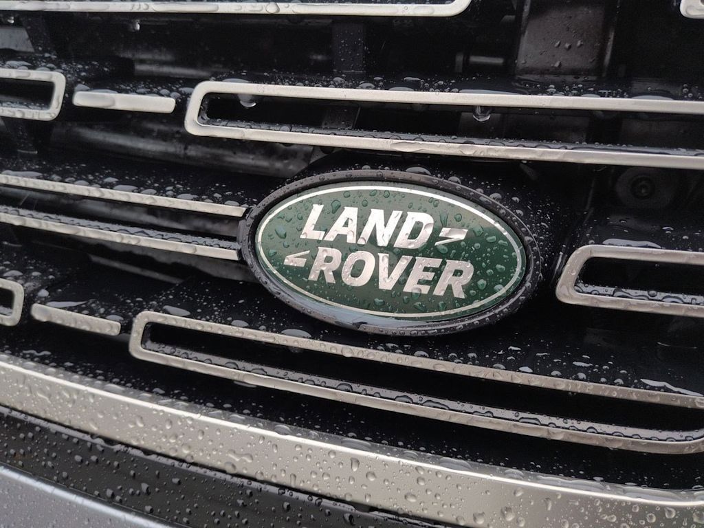 Thumbnail: 2023 Land Rover Range Rover - 7