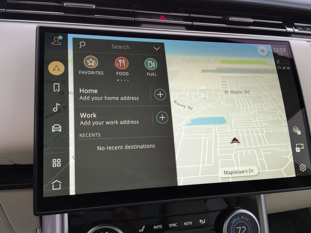 Thumbnail: 2023 Land Rover Range Rover - 15