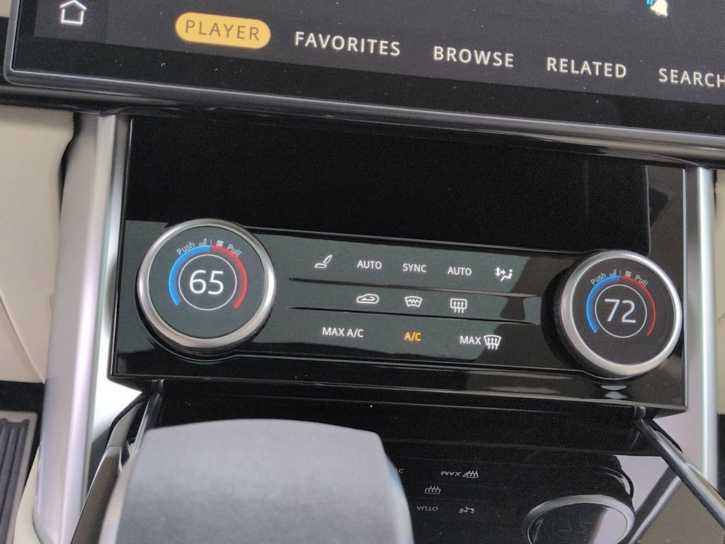 Thumbnail: 2023 Land Rover Range Rover - 34