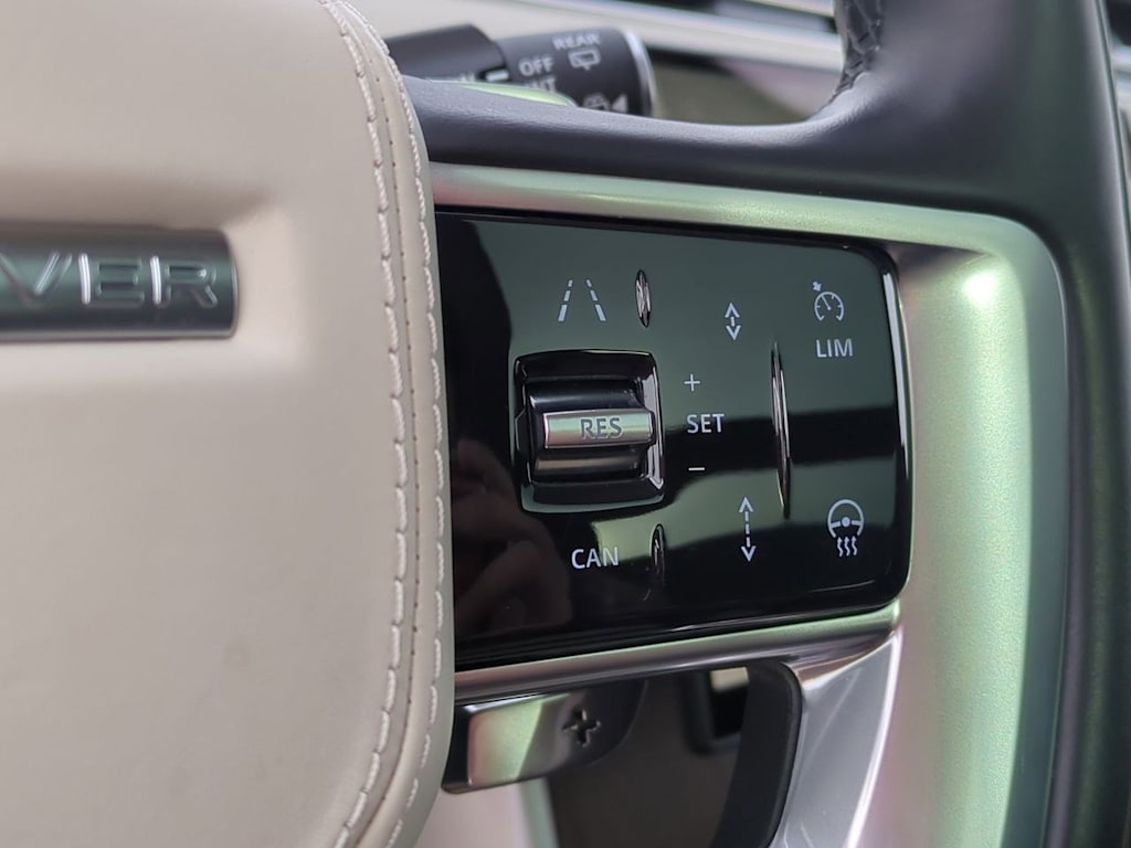 Thumbnail: 2024 Land Rover Range Rover - 30