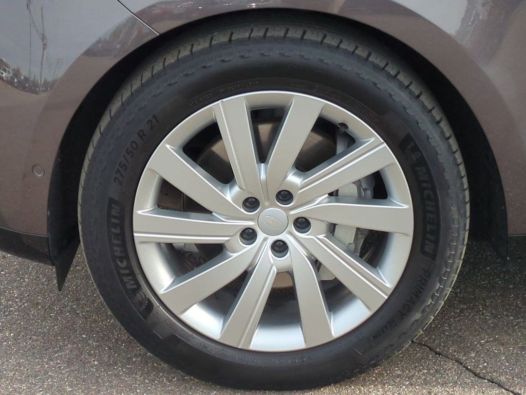 Thumbnail: 2024 Land Rover Range Rover - 8