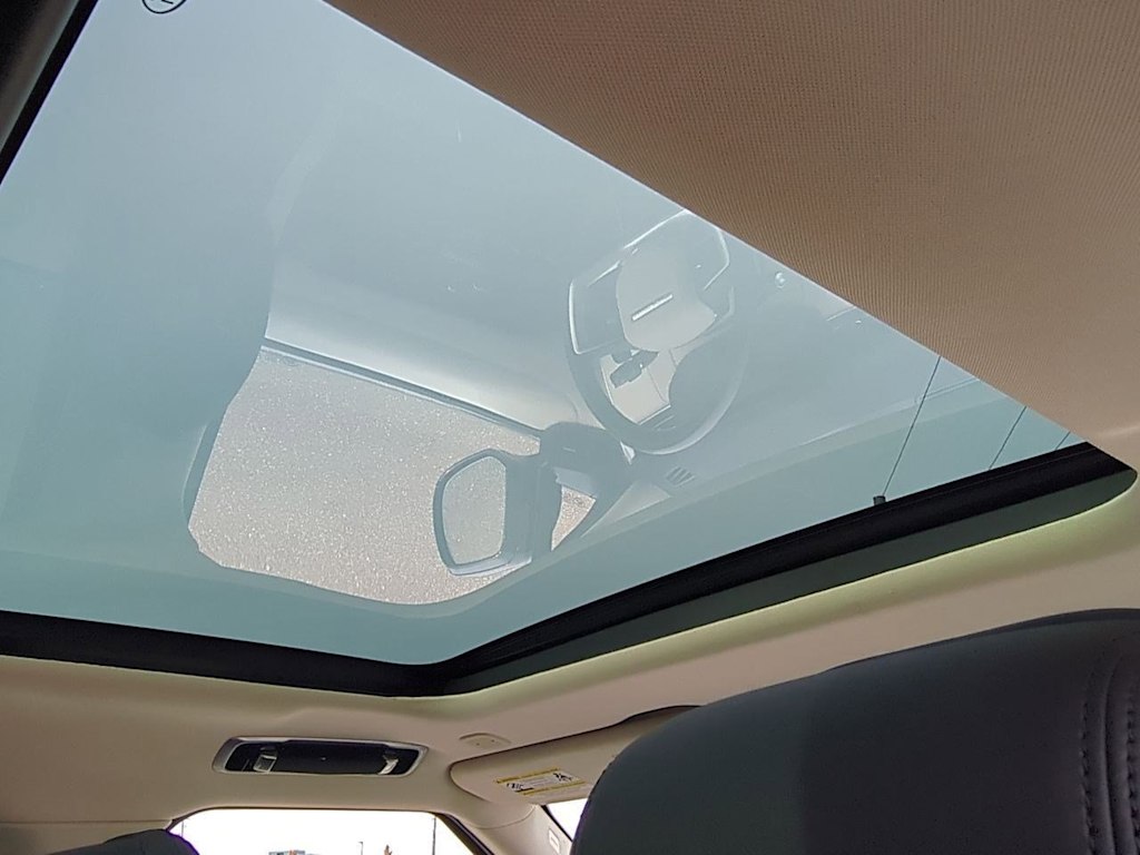 Thumbnail: 2024 Land Rover Range Rover - 28