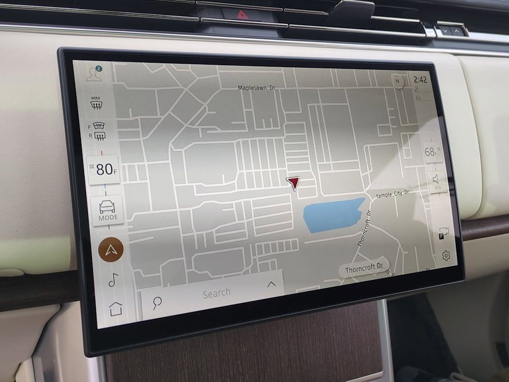 Thumbnail: 2024 Land Rover Range Rover - 32