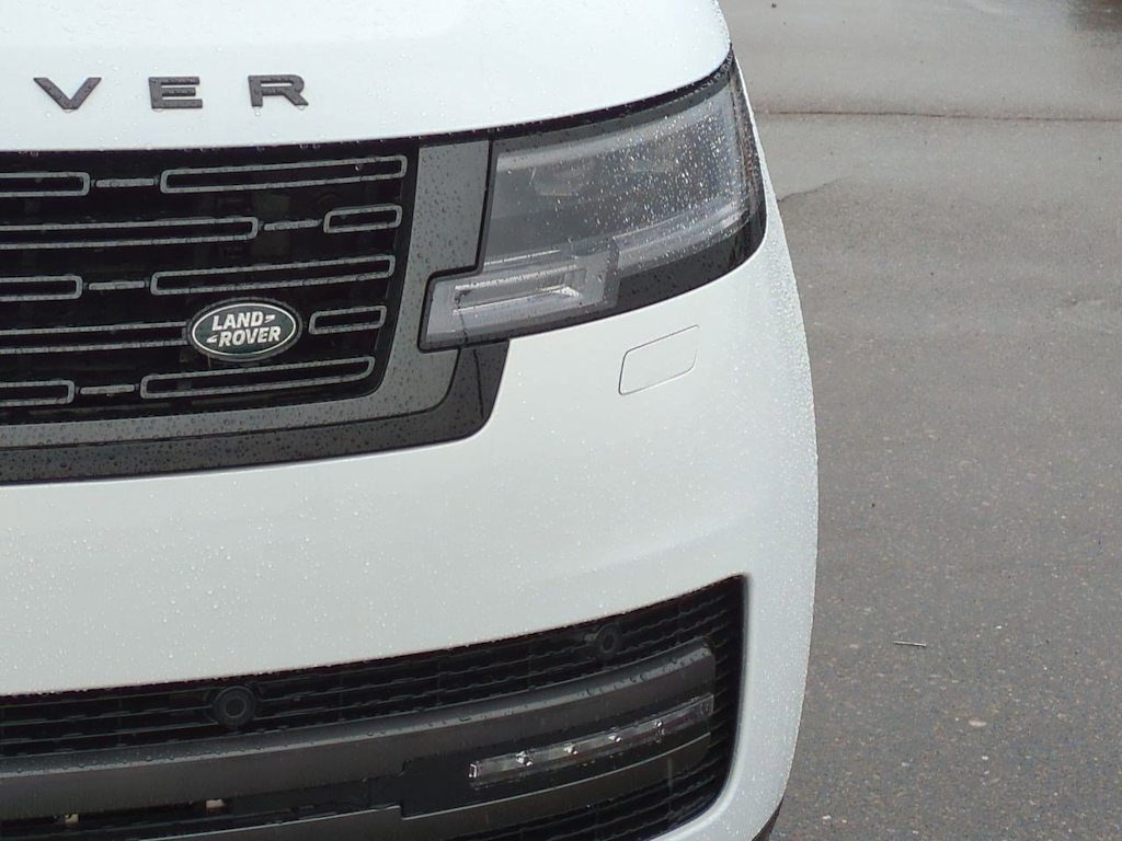 Thumbnail: 2025 Land Rover Range Rover - 20