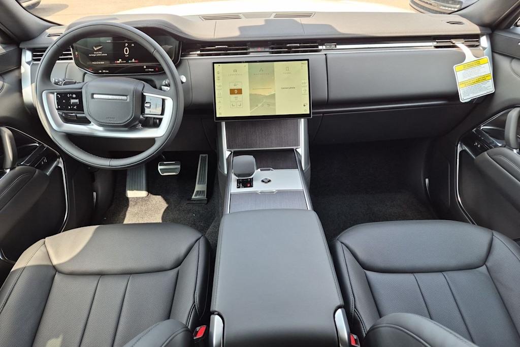 Thumbnail: 2026 Land Rover Range Rover - 9