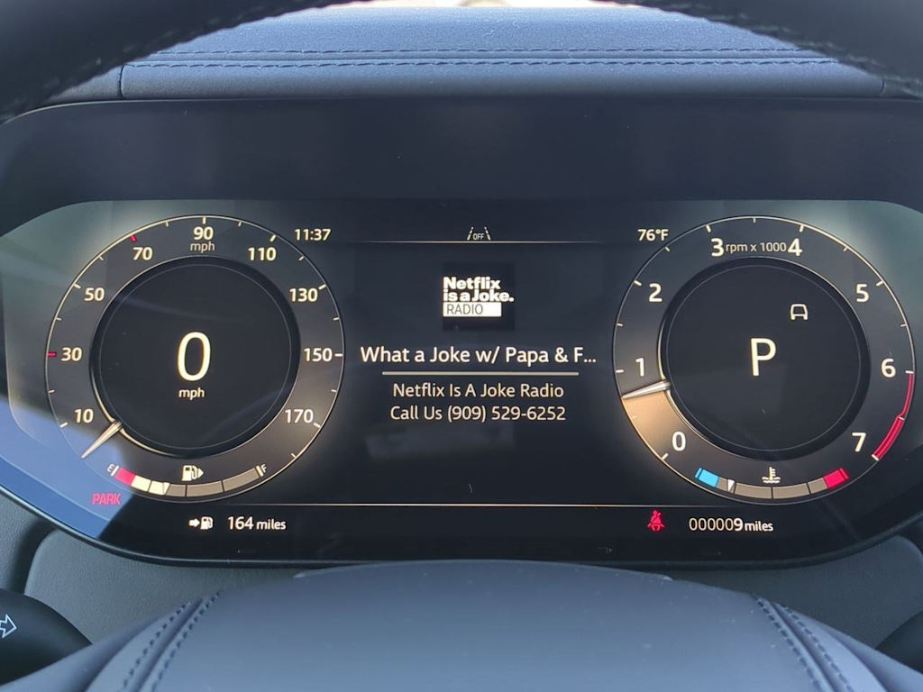 Thumbnail: 2025 Land Rover Range Rover - 15