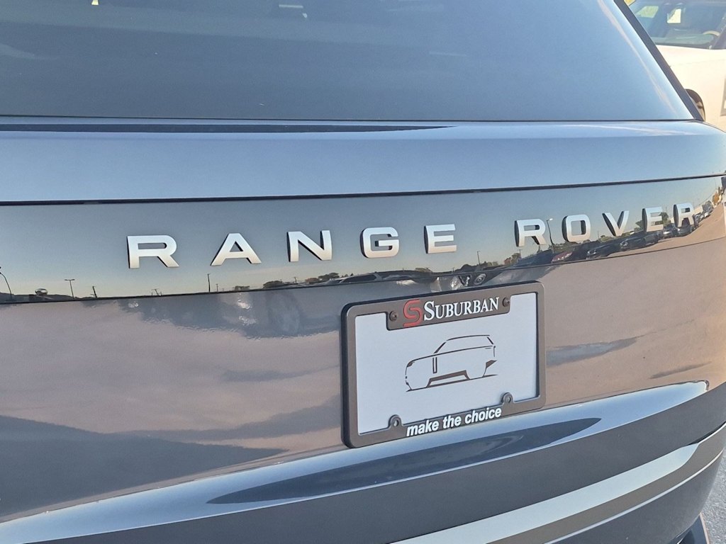 Thumbnail: 2026 Land Rover Range Rover - 23