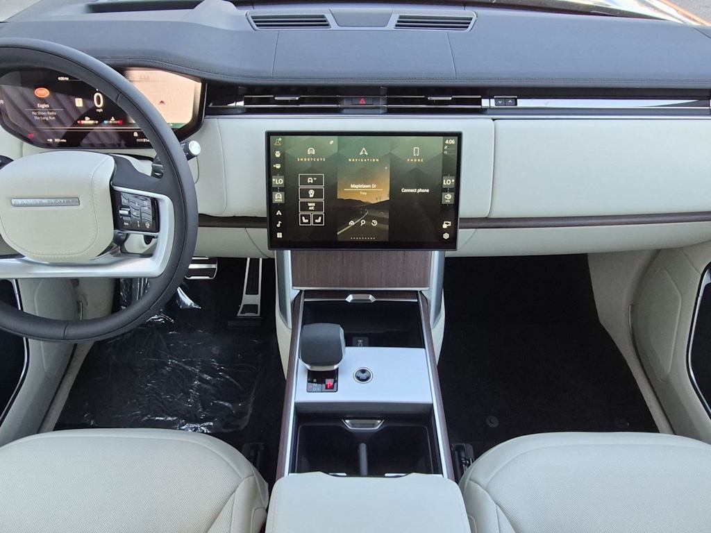 Thumbnail: 2026 Land Rover Range Rover - 14
