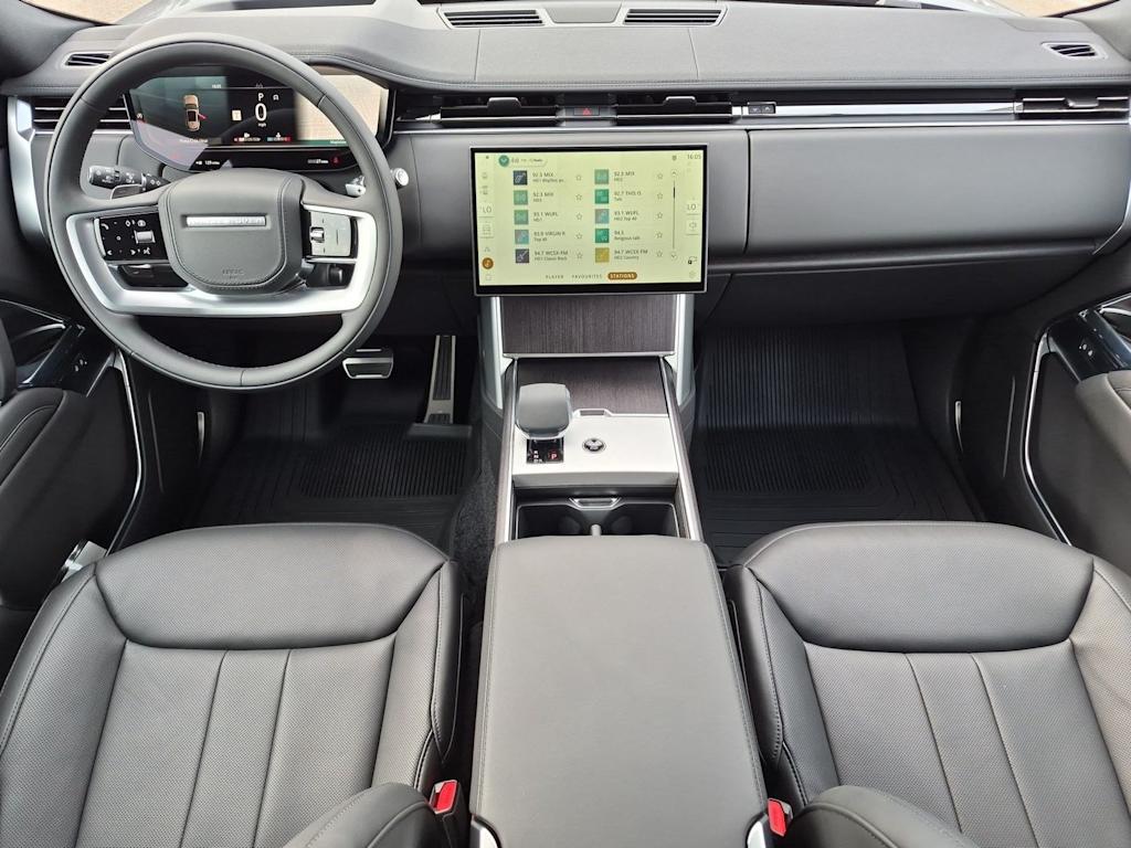 Thumbnail: 2026 Land Rover Range Rover - 2