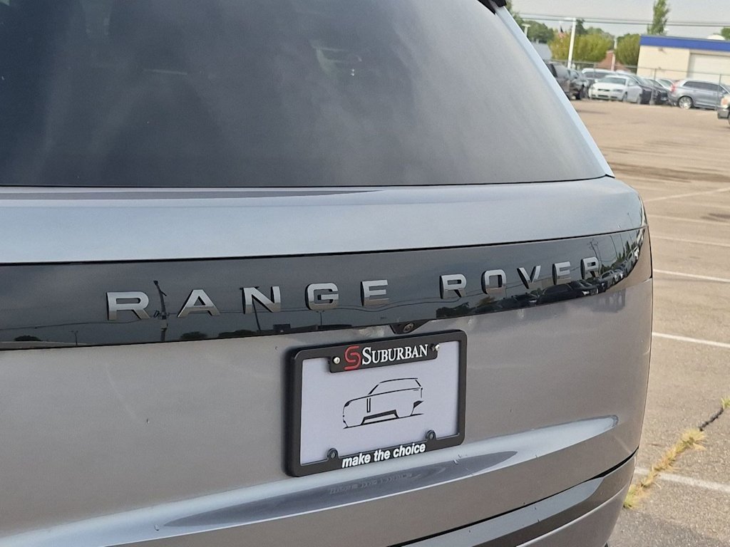 Thumbnail: 2026 Land Rover Range Rover - 24