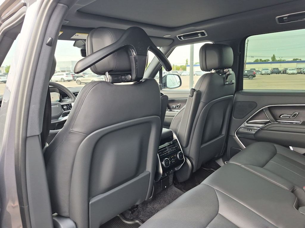 Thumbnail: 2026 Land Rover Range Rover - 12