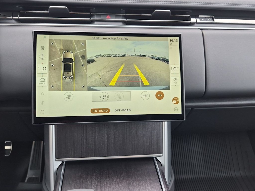 Thumbnail: 2026 Land Rover Range Rover - 13