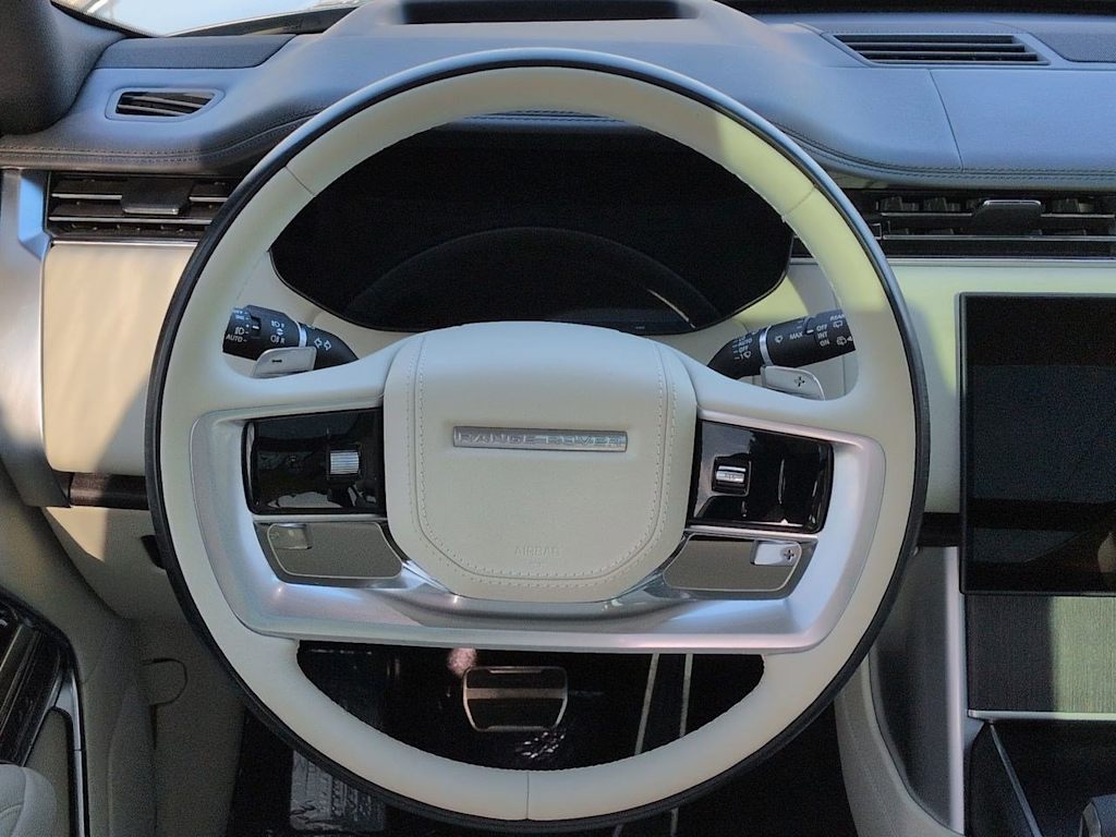 Thumbnail: 2024 Land Rover Range Rover - 14