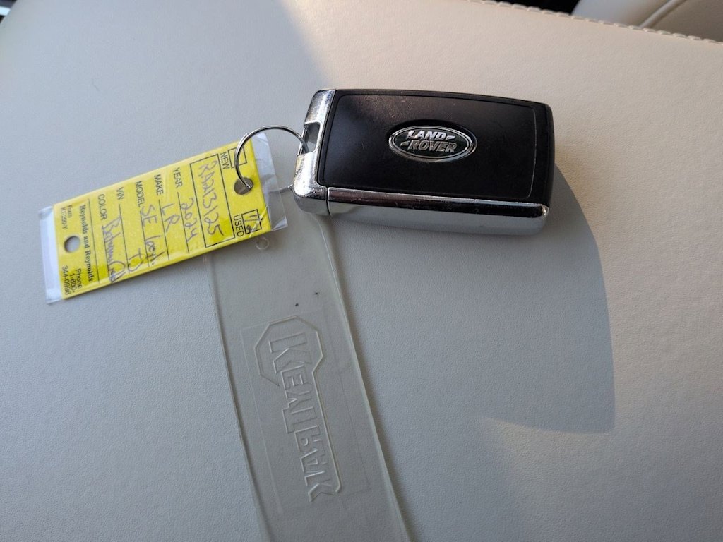 Thumbnail: 2024 Land Rover Range Rover - 18